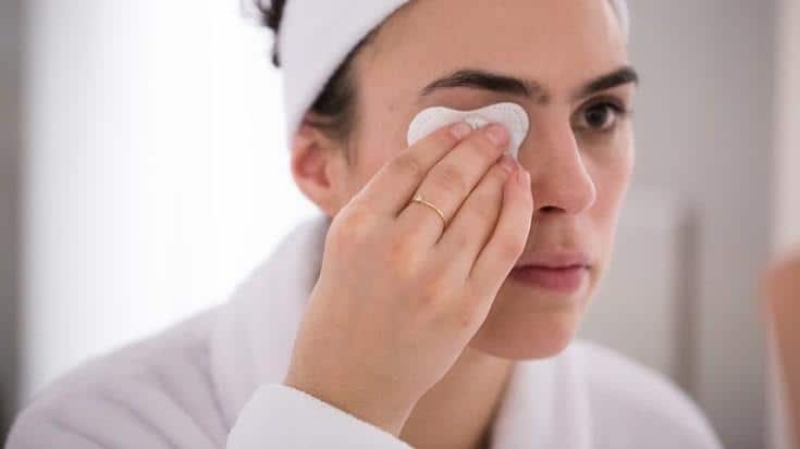 How To Get Makeup Off ?