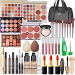 Can You Wear Makeup On Accutane ?