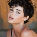 How To Sleep With Short Curly Hair ?