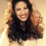 What’s Selena Quintanilla Hair Color ?