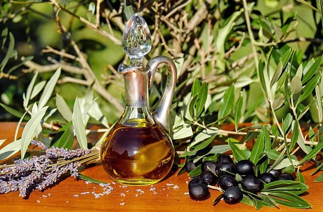 Does Lavender Oil Help Hair Growth ? Does Lavender Oil Help Hair Growth ?