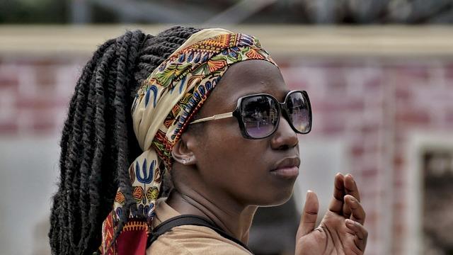 How To Do Dreadlocks On Straight Hair ?