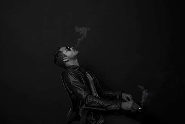 Does Smoking Cause Hair Loss ? Does Smoking Cause Hair Loss ?